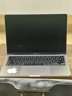 Laptop Apple MacBook Pro 2022 M2 8GB Intel Core M2 SSD 256GB