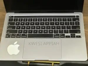 Laptop Apple MacBook Pro 2022 M2 8GB Intel Core M2 SSD 256GB