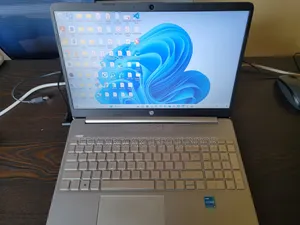 Laptop HP 15s 8GB Intel Core i3 SSD 256GB