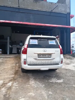 Lexus GX 460 2010 White