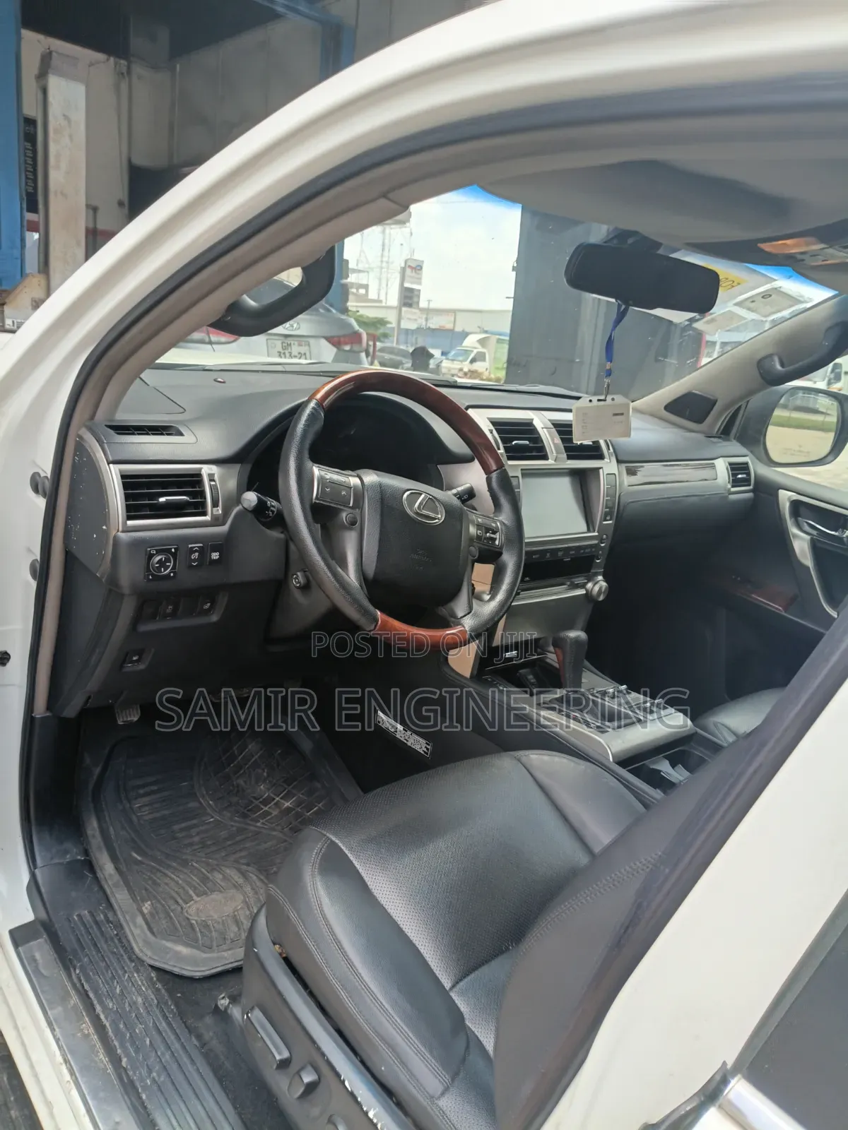 Lexus GX 460 2010 White