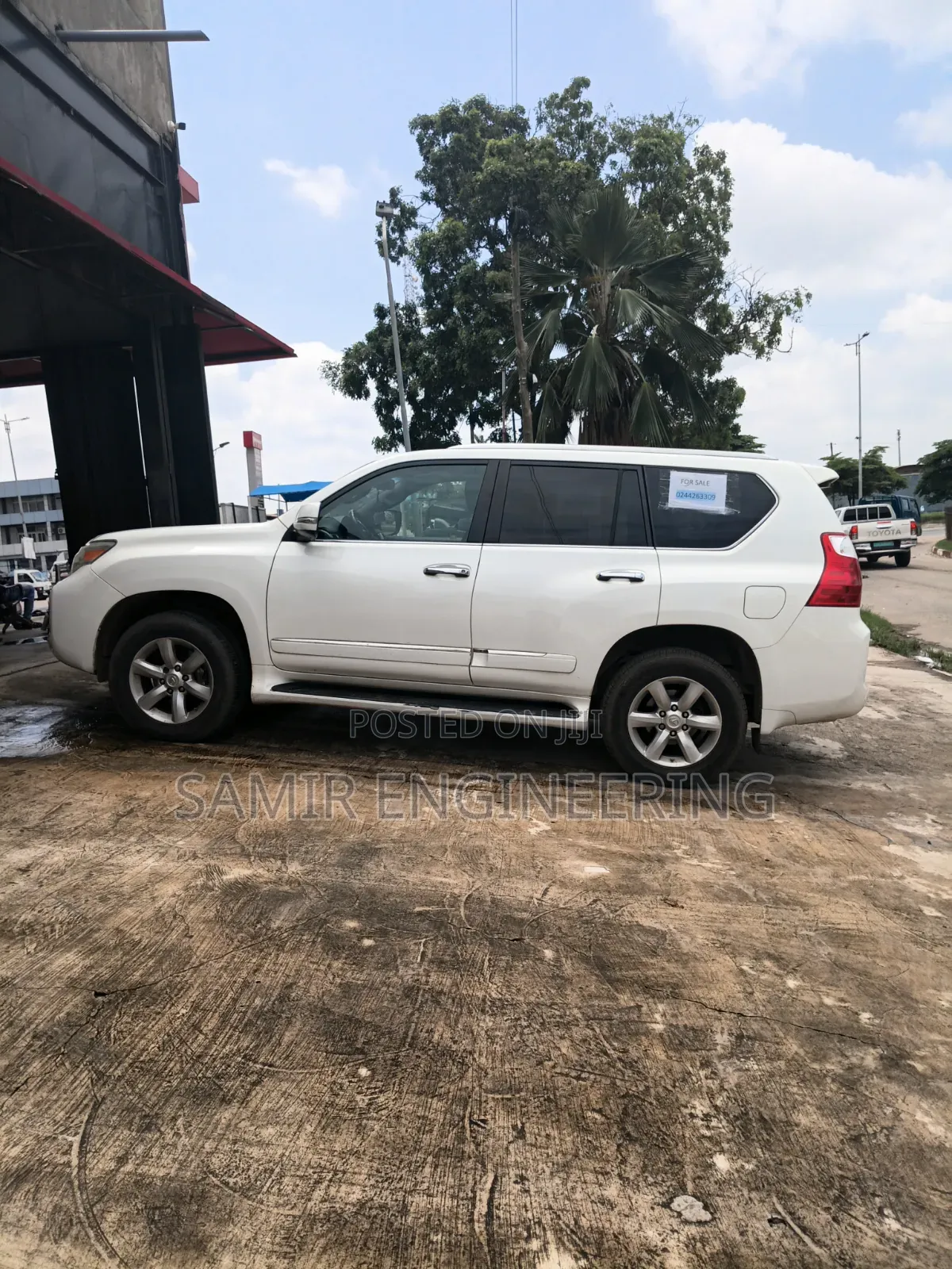 Lexus GX 460 2010 White