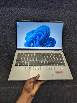 Laptop HP EliteBook x360 1040 G7 16GB Intel Core i7 SSD 512GB