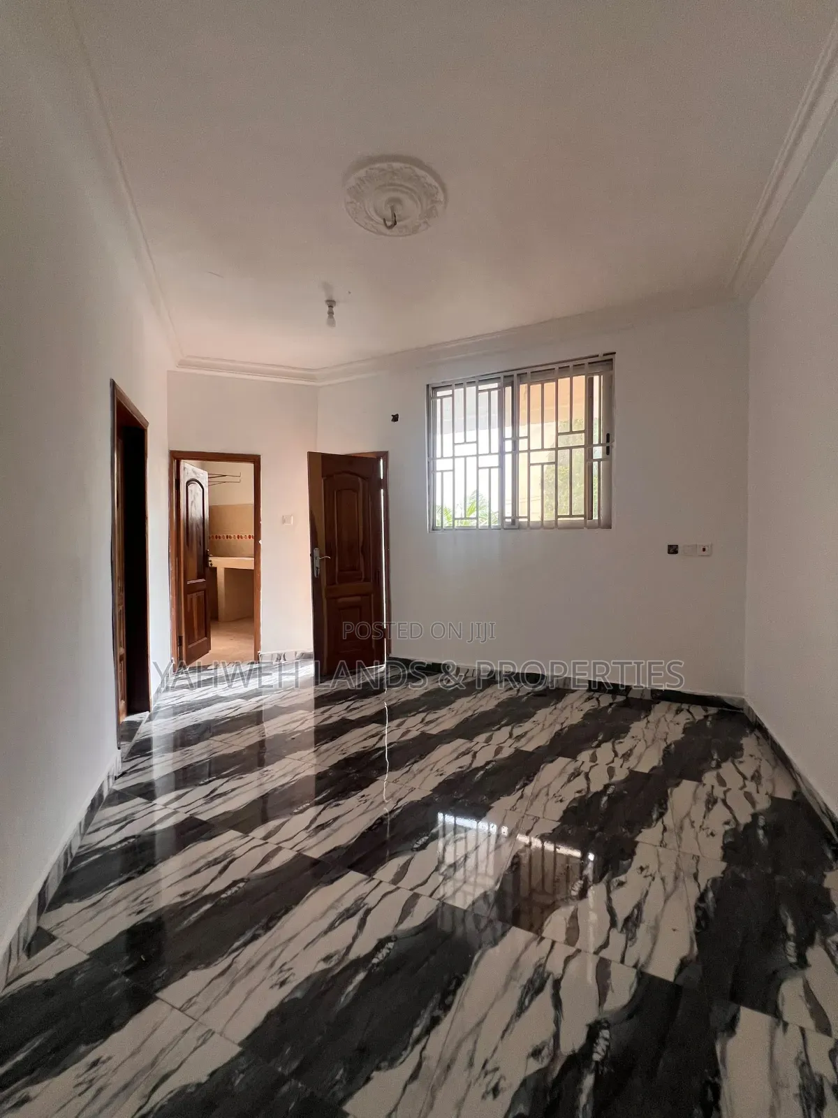 1bdrm Apartment in Baatsona Total for rent