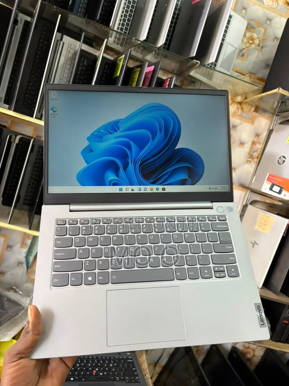 Laptop Lenovo ThinkBook 14s Gen 2 8GB AMD Ryzen 3 SSD 500GB