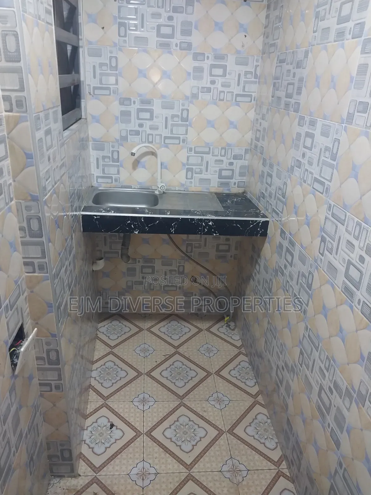 1bdrm Apartment in Paris Villa, Teshie for rent