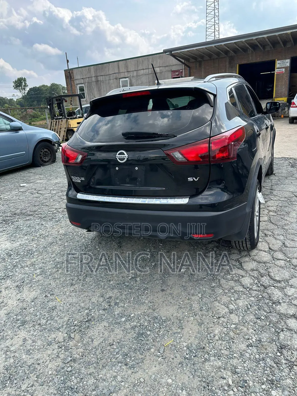 Nissan Rogue SV FWD 2017 Black