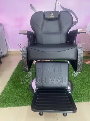 Barbering Seat