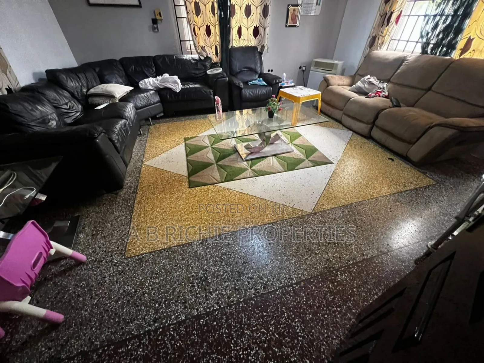 4bdrm Bungalow in Ab Richie Properties, Cold Store for sale
