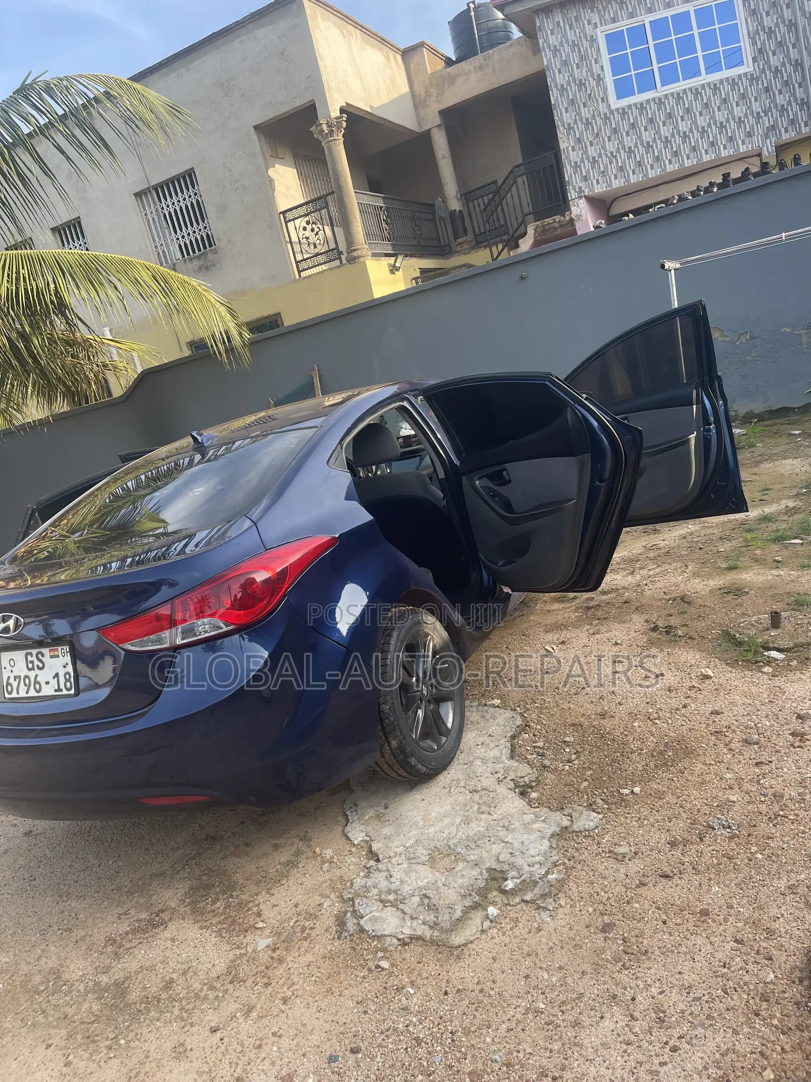 Hyundai Elantra Limited 2012 Blue