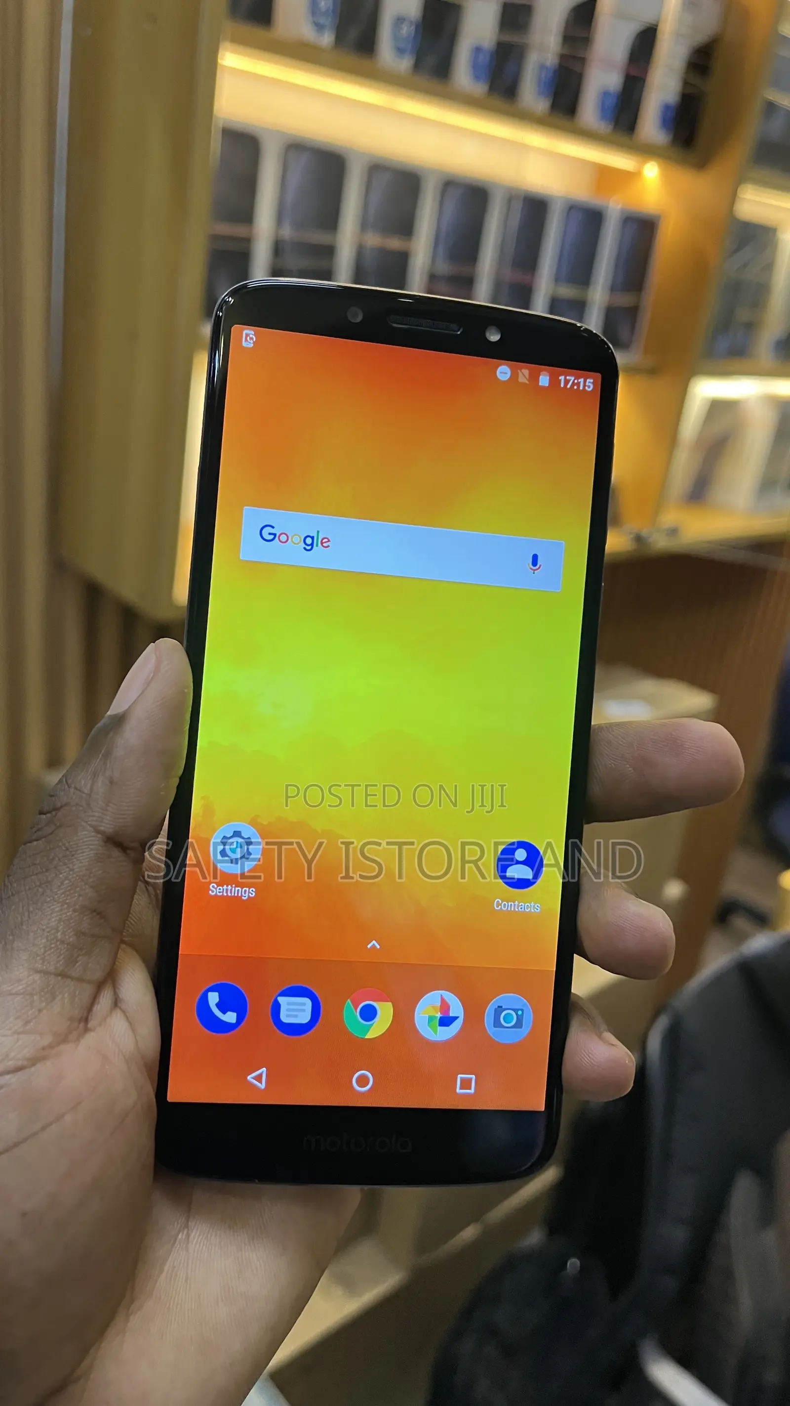 New Motorola Moto E5 16 GB Gray