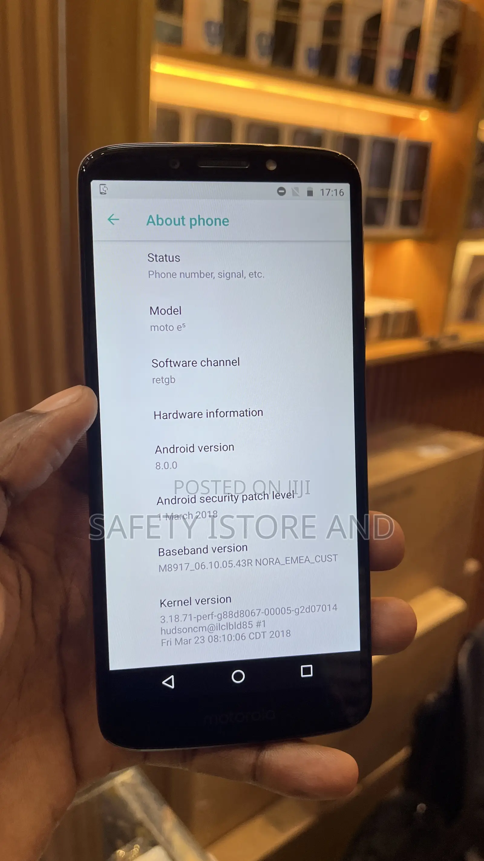 New Motorola Moto E5 16 GB Gray