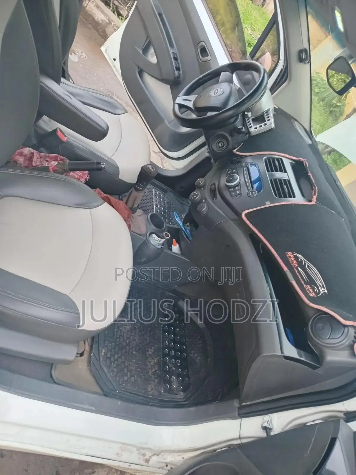 Chevrolet Spark 2012 White