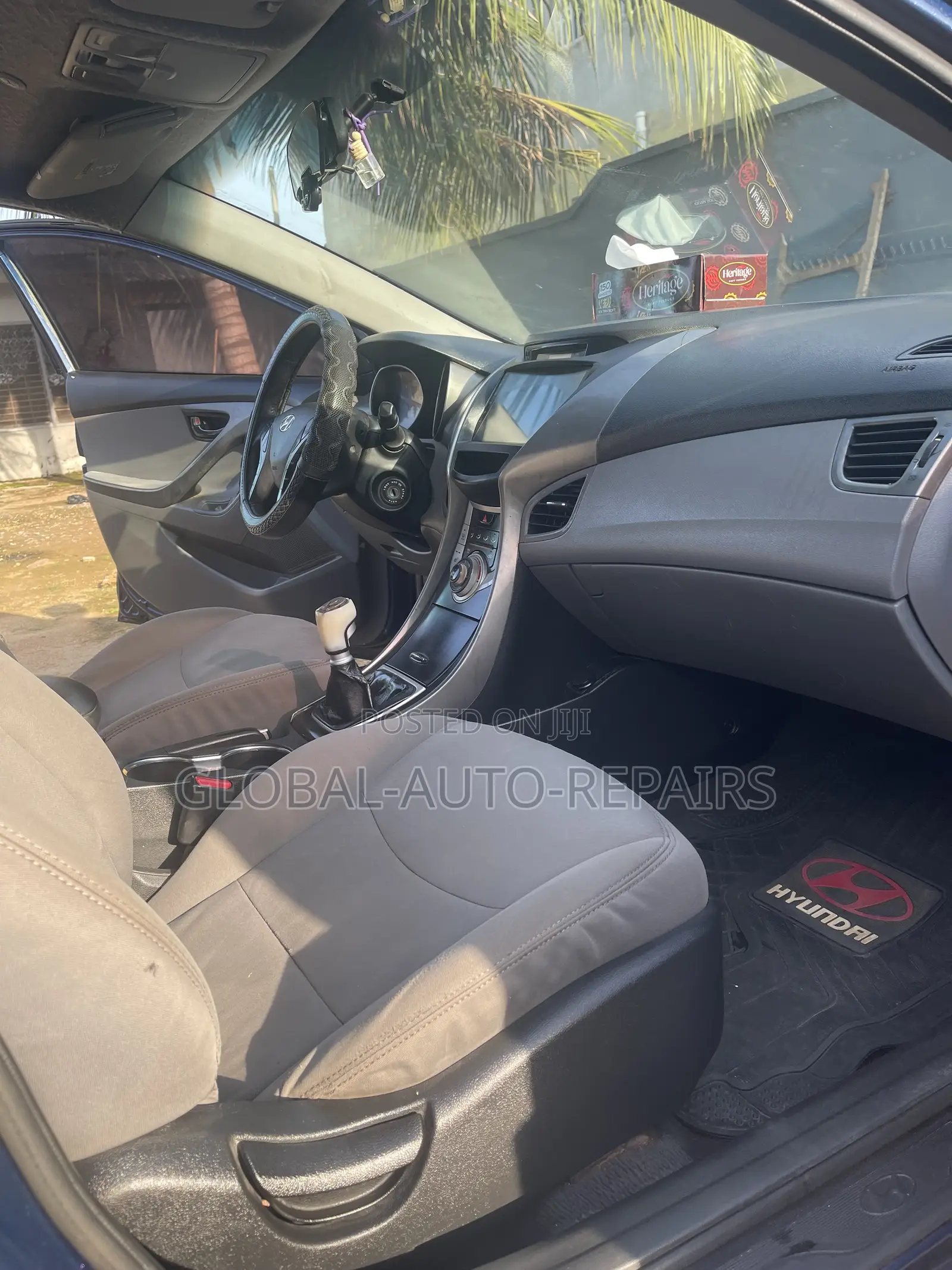 Hyundai Elantra Limited 2012 Blue