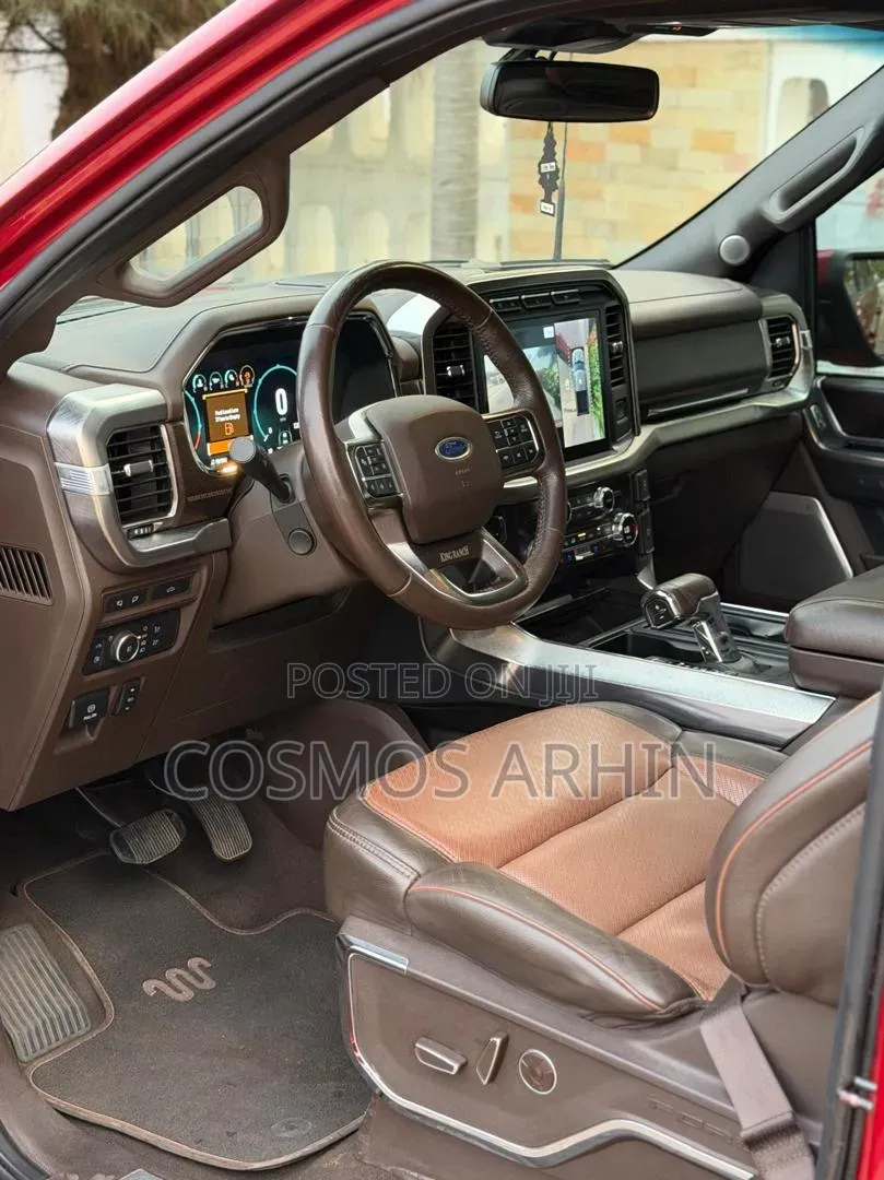 Ford F-150 2022 Red