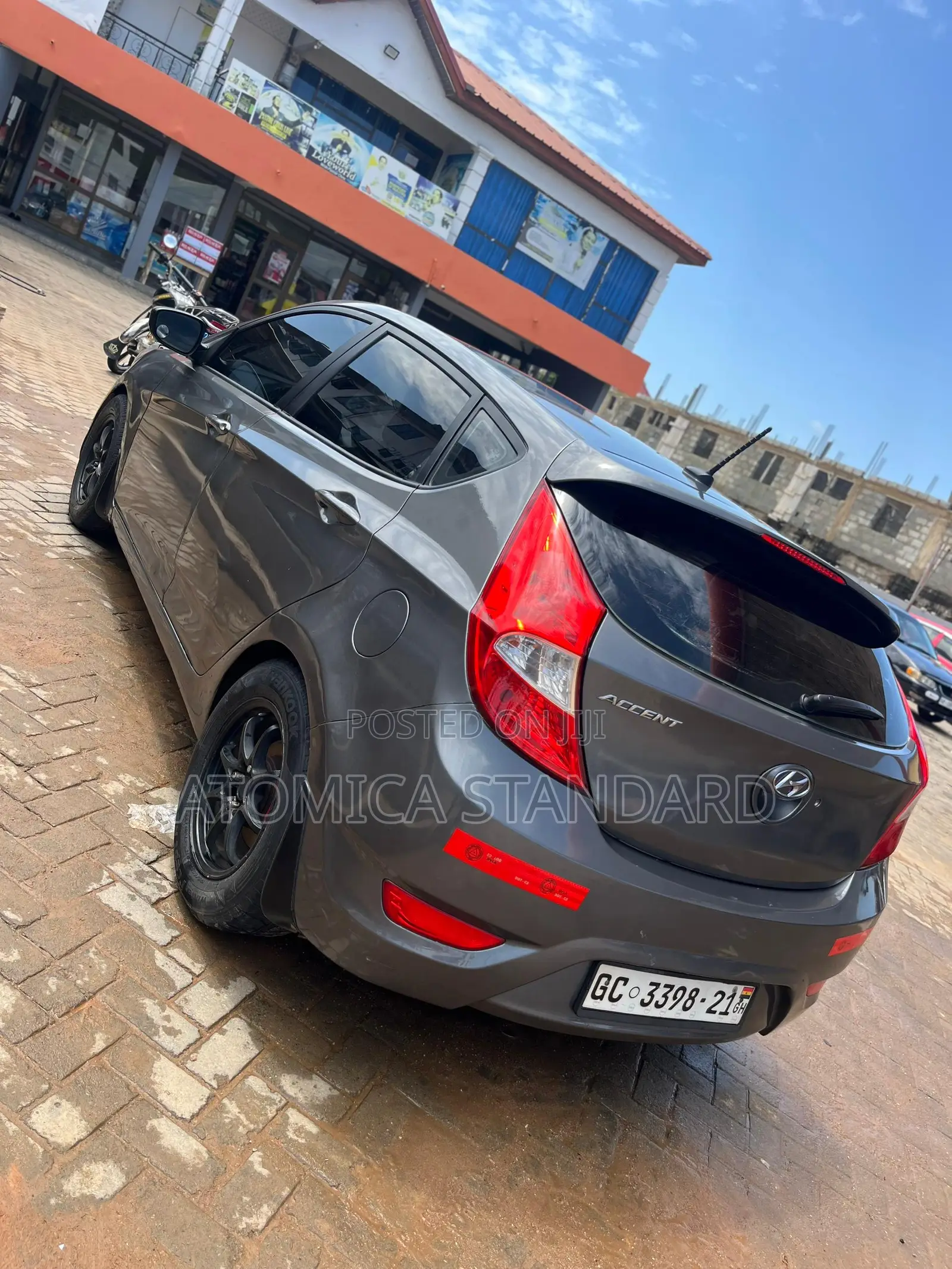 Hyundai Accent 2012 Gray