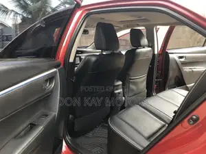 Toyota Corolla S w/Special Edition Pkg (1.8L 4cyl CVT) 2016 Red