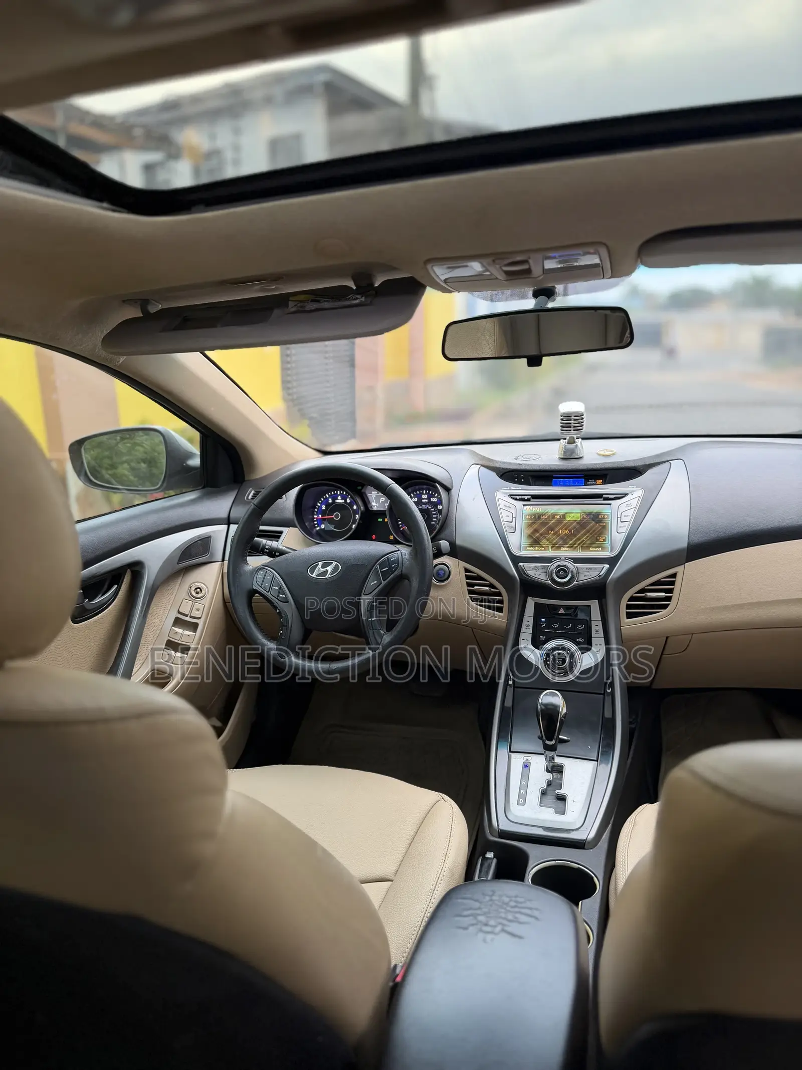 Hyundai Elantra Limited Sedan FWD (1.8L 4cyl 6A) 2013 Gray