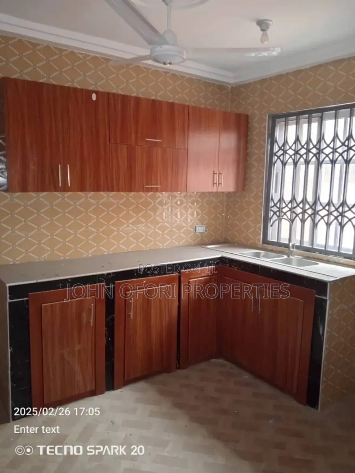 3bdrm Apartment in Kotei D N D Academy, Kumasi Metropolitan for rent