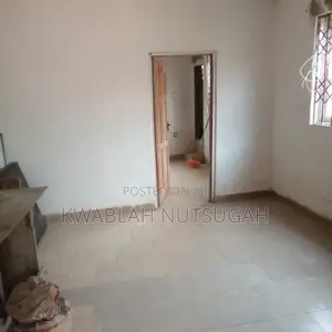 1bdrm Room & Parlour in Cold Store for rent