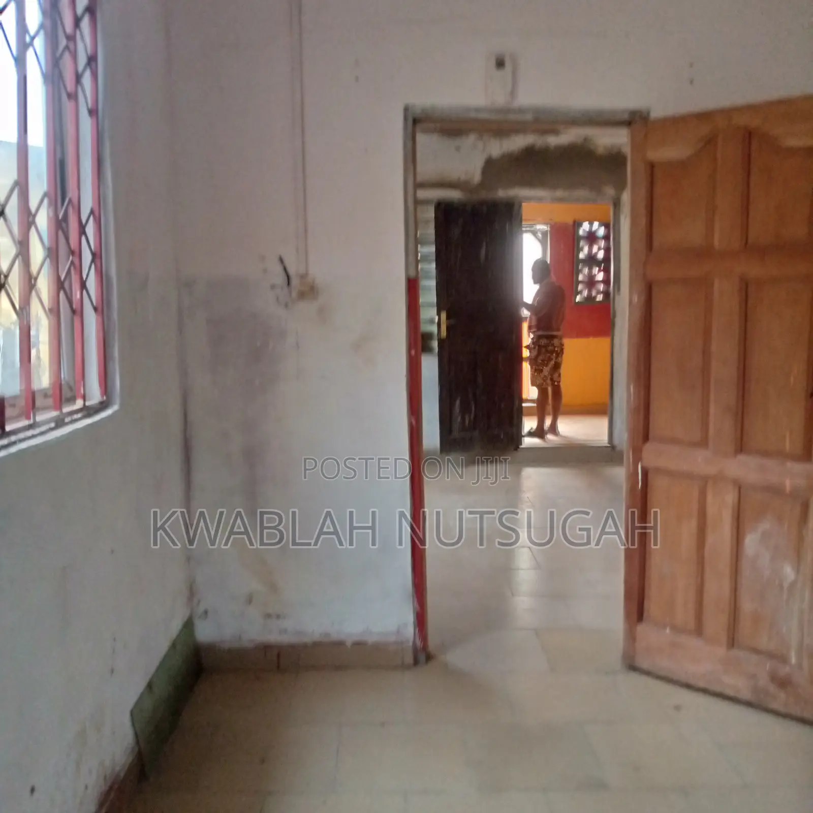 1bdrm Room & Parlour in Cold Store for rent