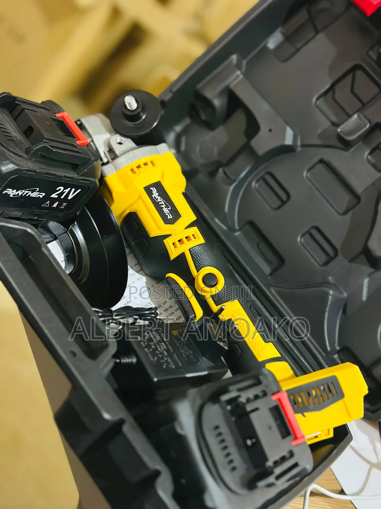 21v Cordless Brushless Angle Grinder