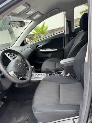 Toyota Corolla S 5-Speed 2013 Blue