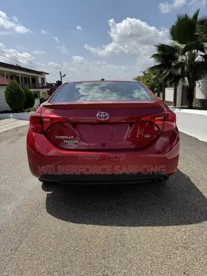 Toyota Corolla XSE (1.8L 4cyl 2A) 2018 Red