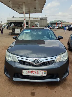 Toyota Camry 2014 Gray