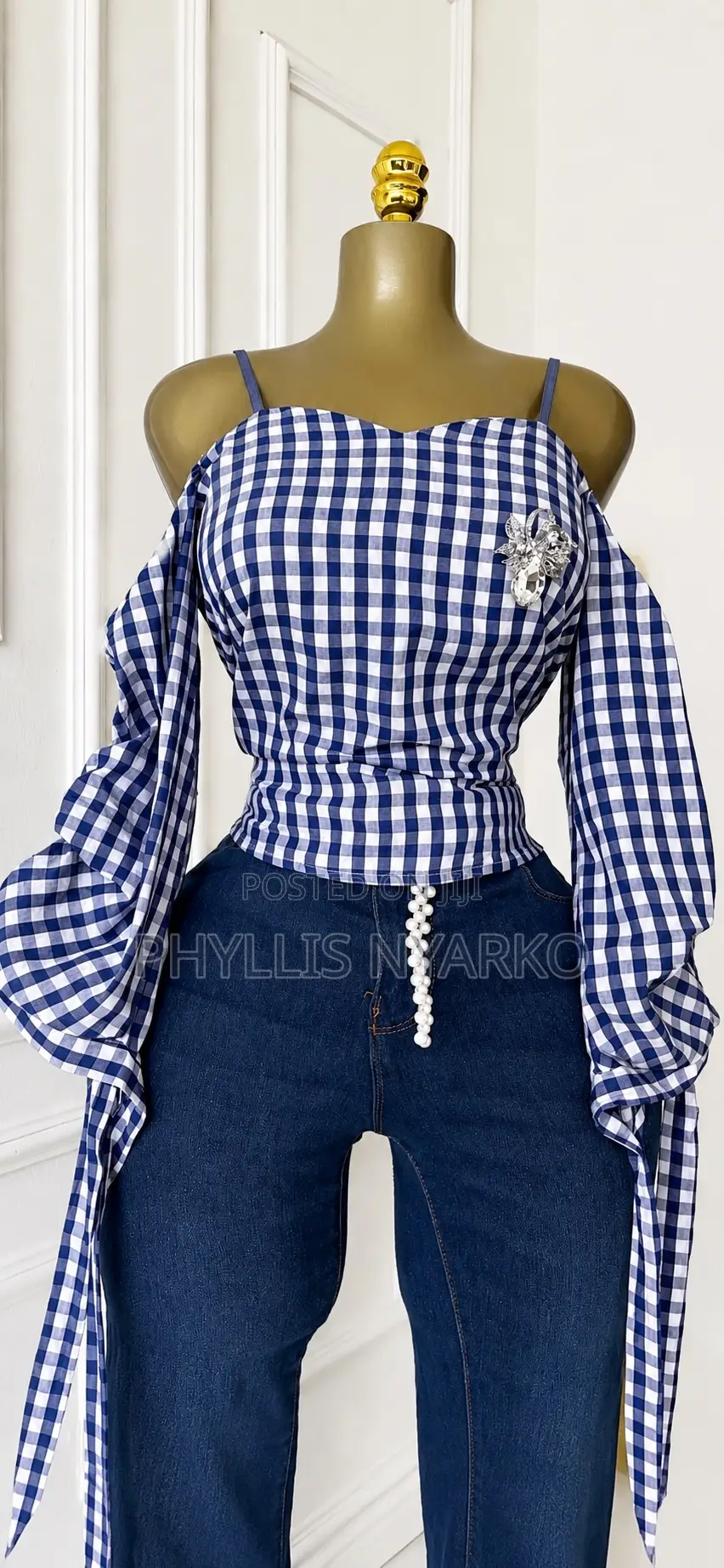 Wholesale Lot- 20 Ladies White Blouses Tops.