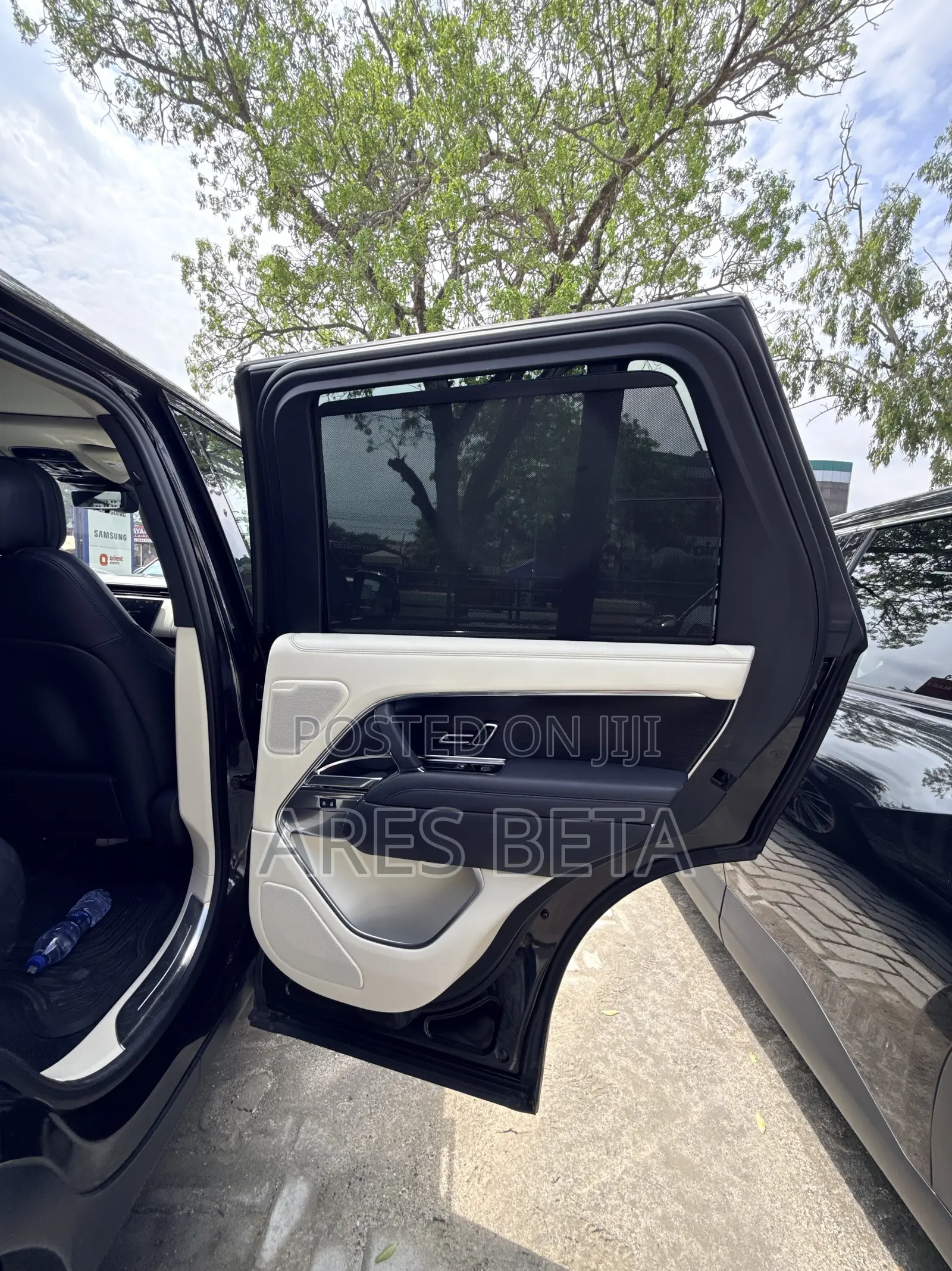 Land Rover Range Rover 2024 Black