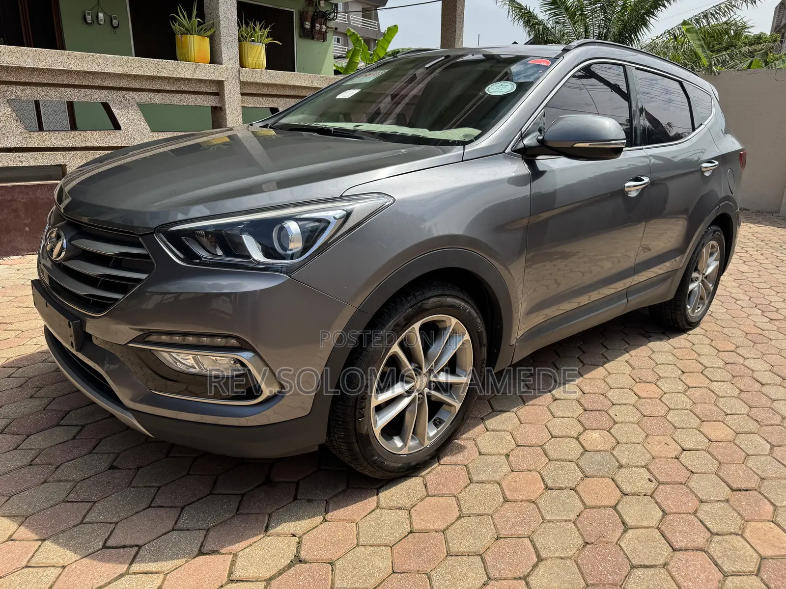 Hyundai Santa Fe SE FWD 2016 Gray