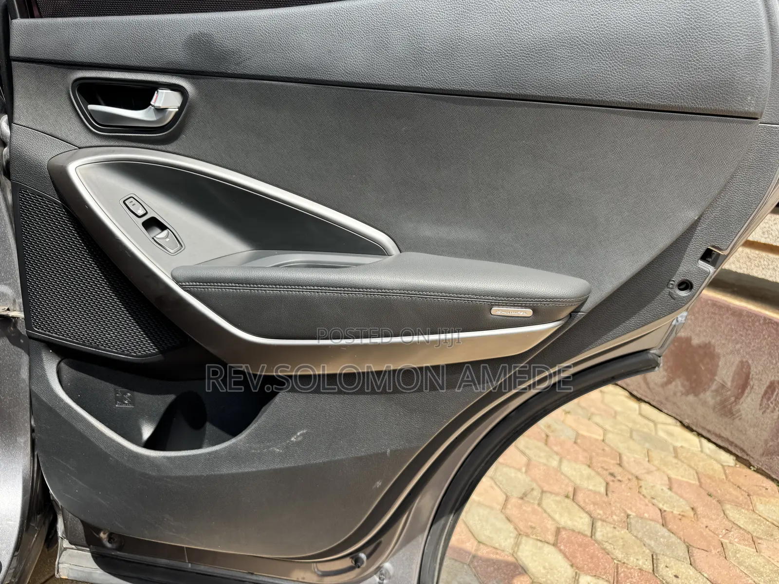 Hyundai Santa Fe SE FWD 2016 Gray
