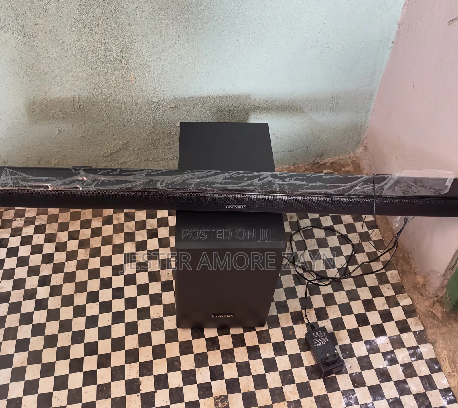 Djack Speaker With Woofer