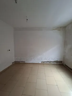1bdrm Apartment in Madina Un, Zongo Junction for rent