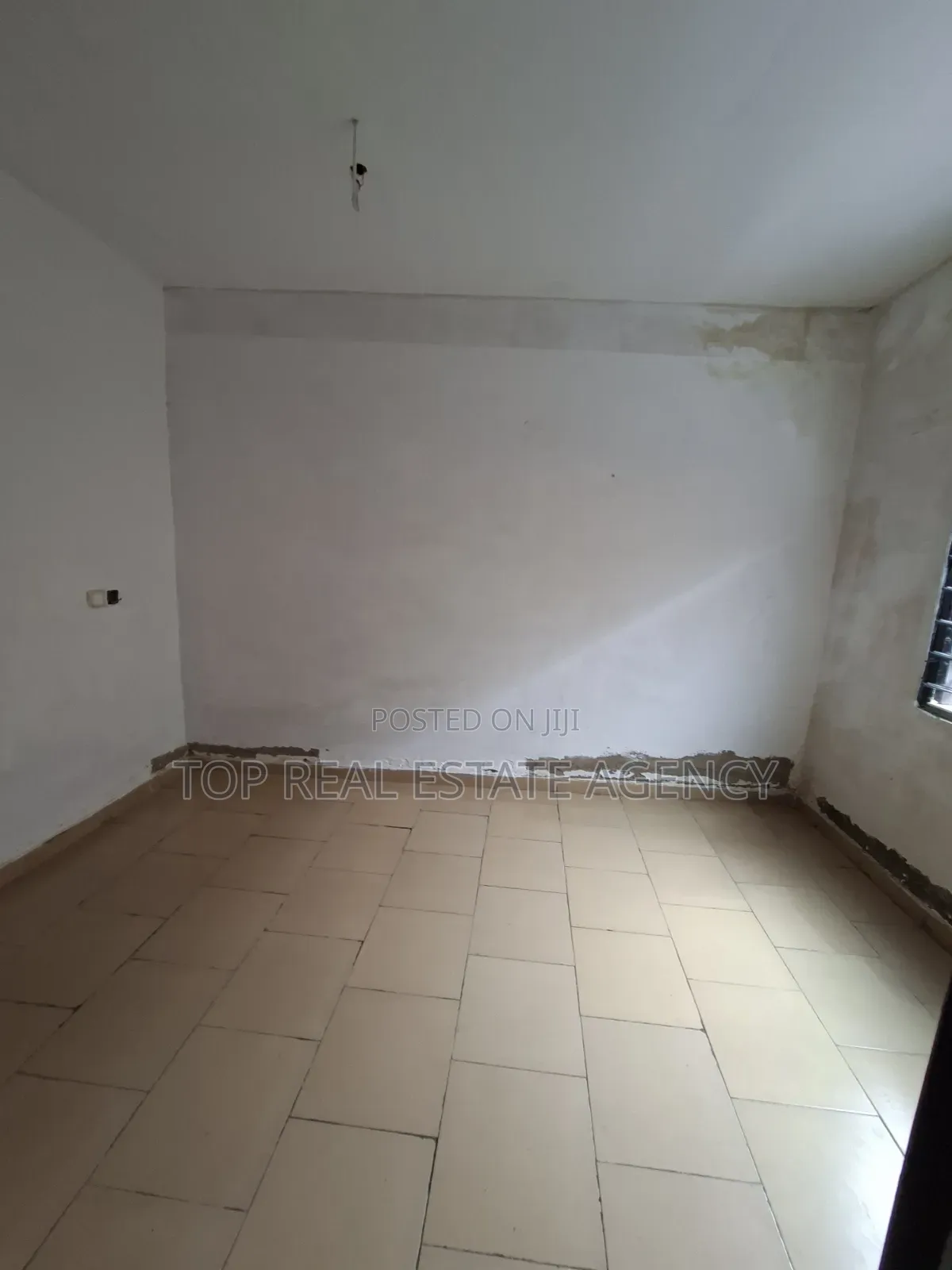 1bdrm Apartment in Madina Un, Zongo Junction for rent