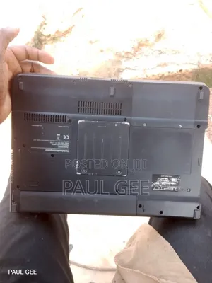 Laptop Toshiba Z20t 4GB Intel HDD 160GB