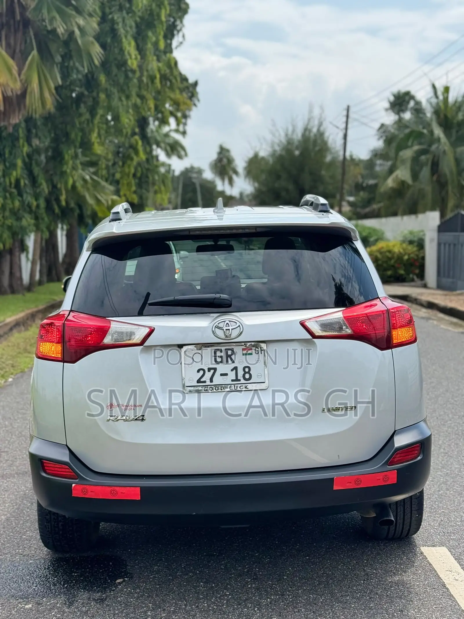 Toyota RAV4 Limited 4dr SUV (2.5L 4cyl 6A) 2015 Silver