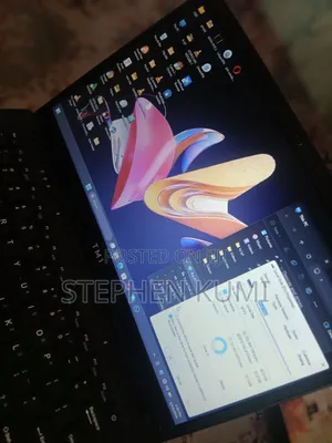 Laptop 4GB HDD+SSD 40GB