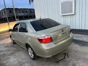 Toyota Vios 2009 Gold