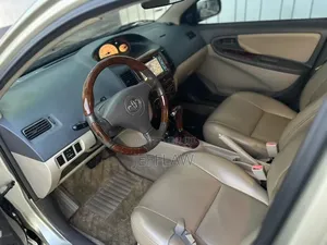 Toyota Vios 2009 Gold