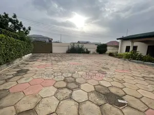 1bdrm Apartment in Boundary Road Area for rent