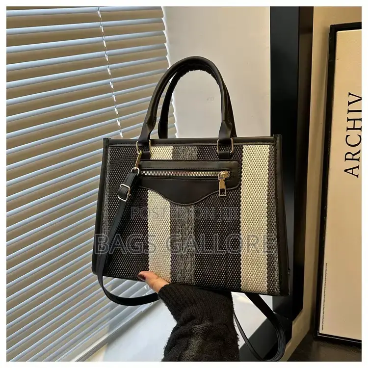 Hand Bag Ladys