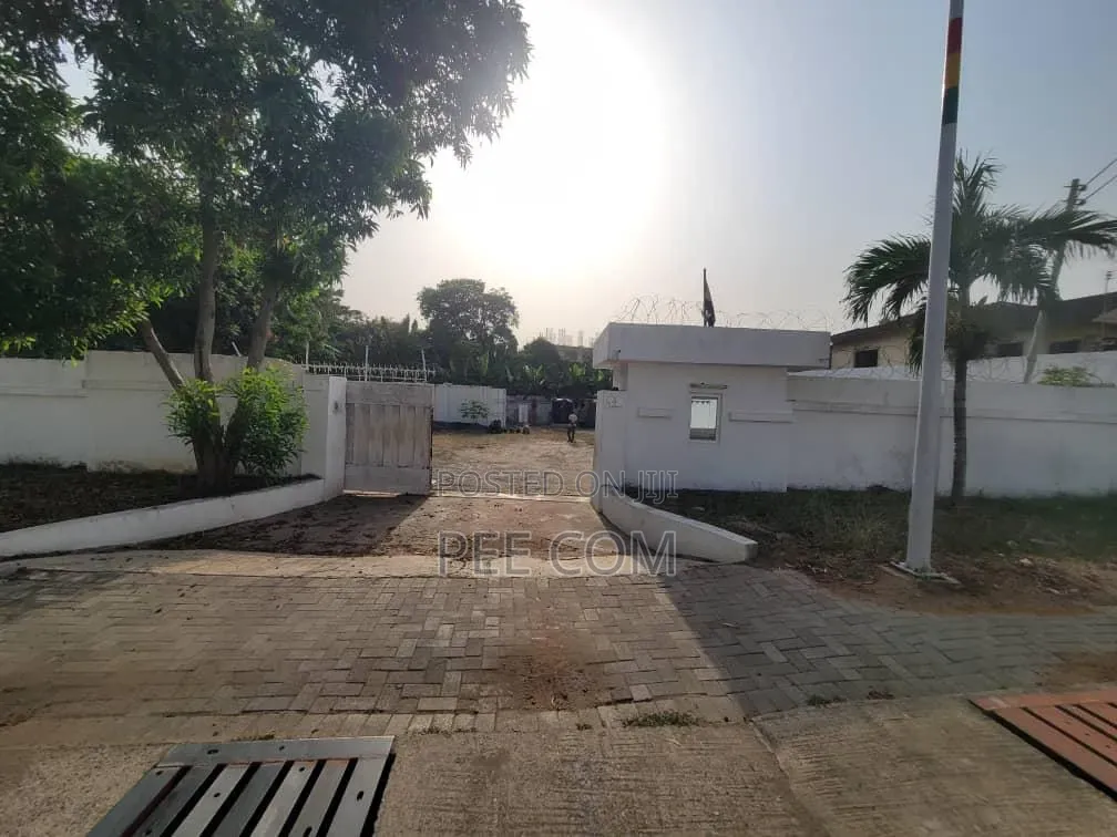 A 0.33 Acre Land for Sale.(2plots )