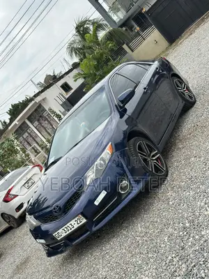 Toyota Camry 2014 Blue