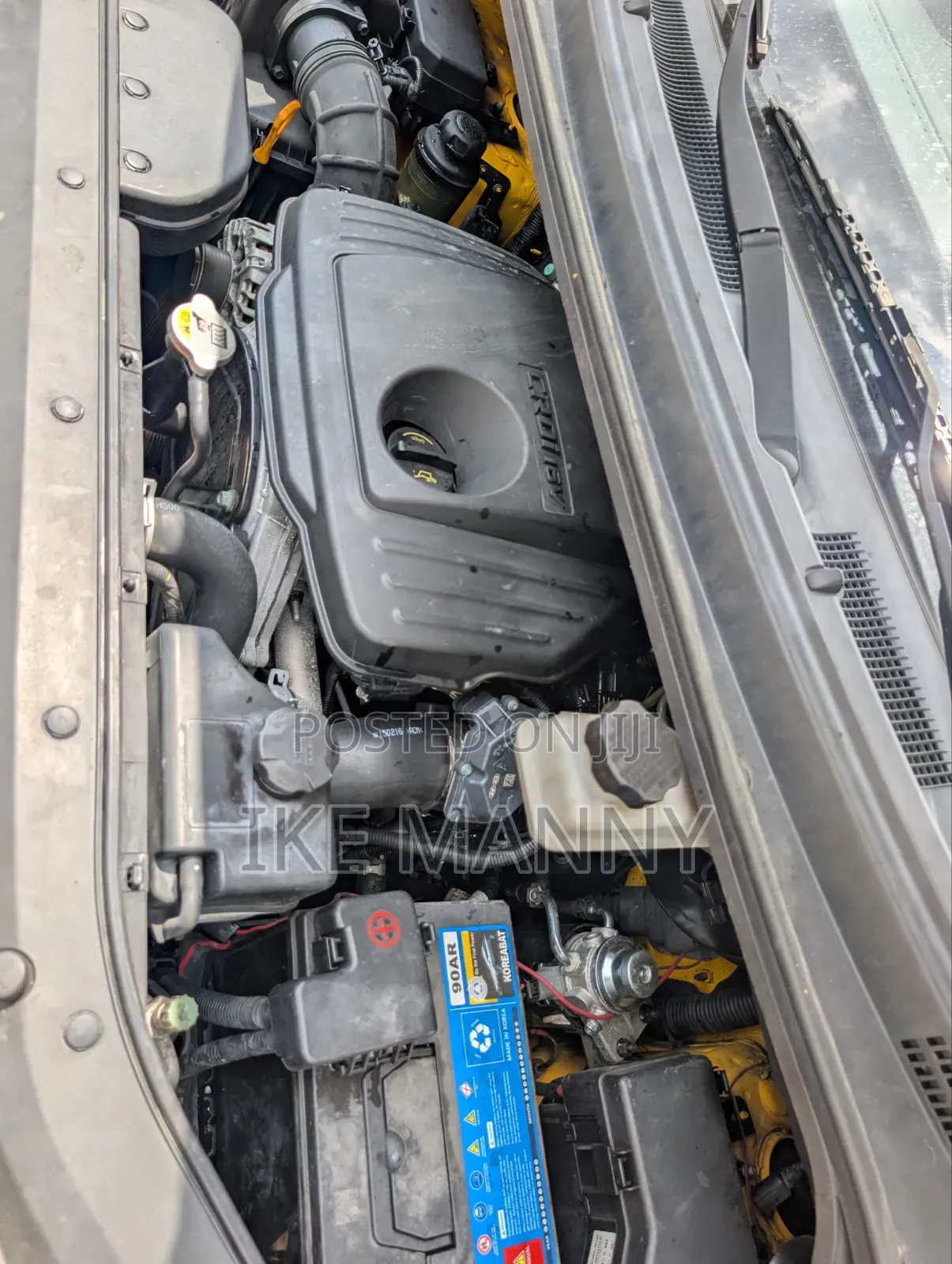 Hyundai Starex 2016 Yellow