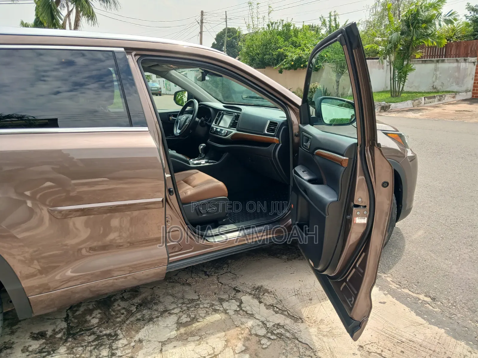 Toyota Highlander Limited 4x2 V6 (3.5L 6cyl 8A) 2018 Brown