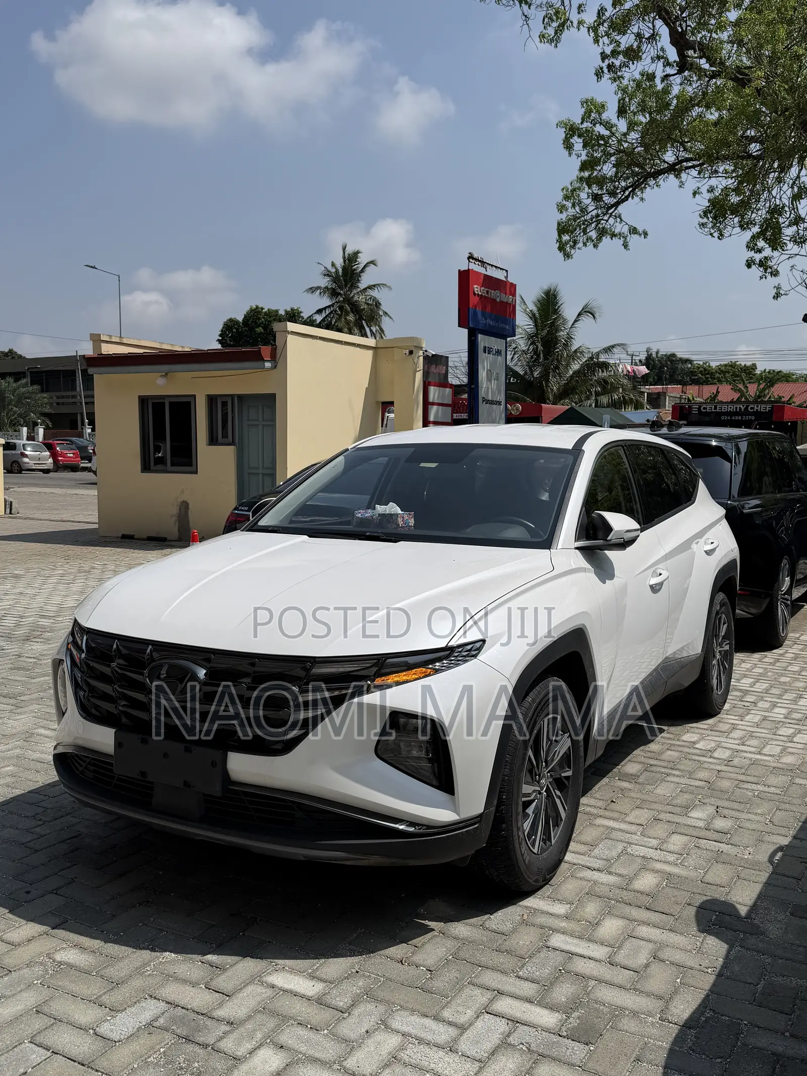 Hyundai Tucson Hybrid 2024 White