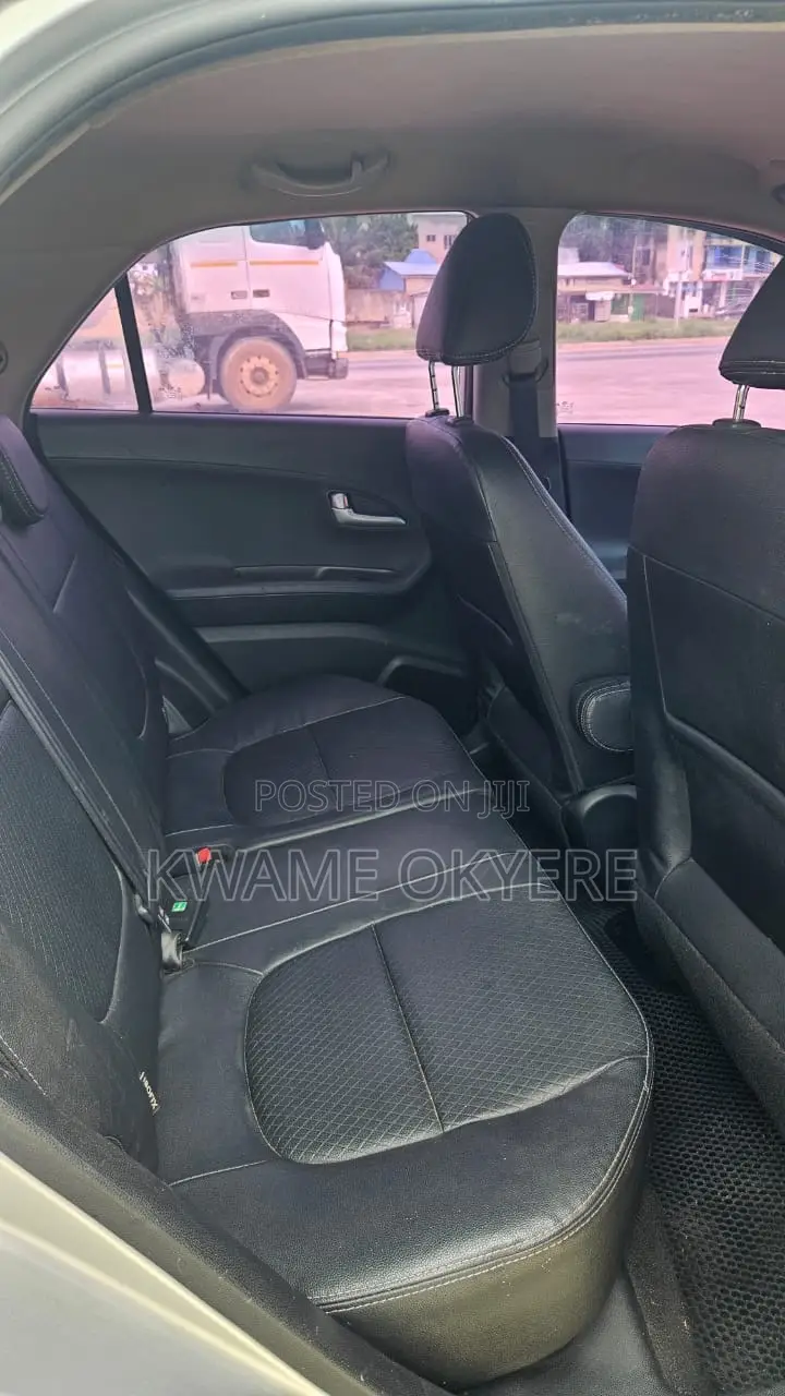 Kia Morning 2015 Silver