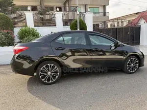 Toyota Corolla S 4dr Sedan (1.8L 4cyl CVT) 2016 Black